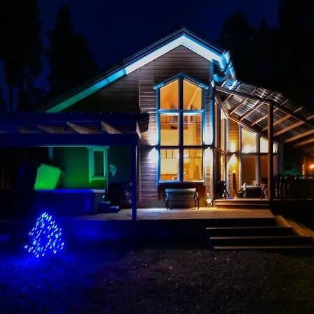 ヴィラ Kolinpilvi コリンカイラ