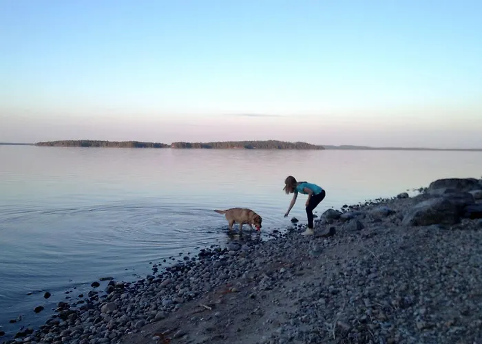 Kolinpilvi * Kolinkylä
